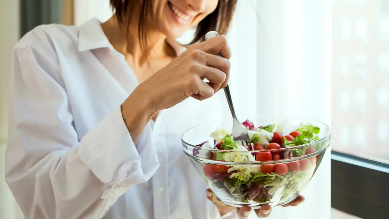 Winter Nutrition for Healthy Joints: Foods to Keep You Moving